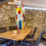 ヴィラ House Mondrian By Guide *