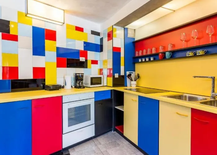 House Mondrian By Guide * Воднян