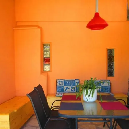 Villa House Mondrian By Guide *