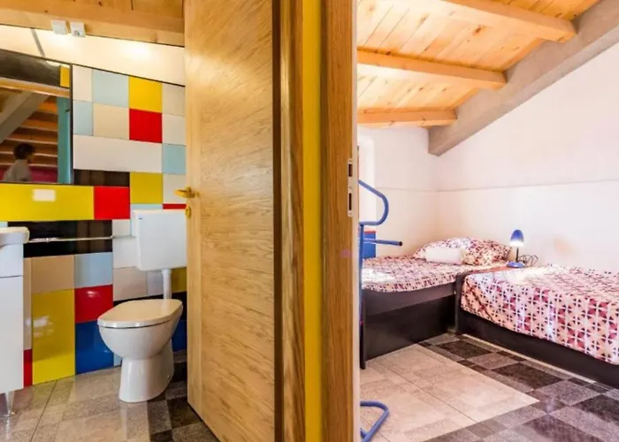 House Mondrian By Guide Vodnjan